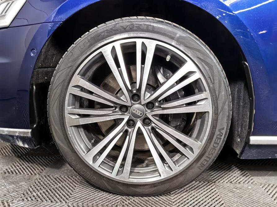 Audi A8 IV (D5) Москва  - изображение 9