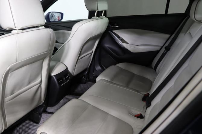 Mazda 6 III (GJ) Рестайлинг с пробегом 2017 года, цена 1 719 990 рублей, 201732 км, седан, Автокод Объявления