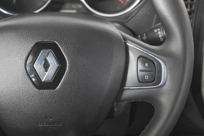 Renault Kaptur I с пробегом 2017 года, цена 1 299 000 рублей, 157670 км, внедорожник, Автокод Объявления
