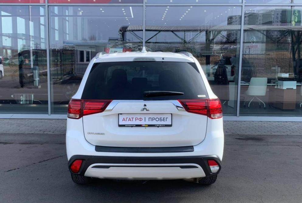 Mitsubishi Outlander III Рестайлинг 3 Красноярск  - изображение 9
