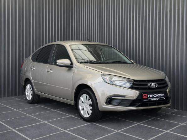 Lada (ВАЗ) Granta I Рестайлинг с пробегом 2022 года, цена 850 000 рублей, 63694 км, лифтбек, Автокод Объявления