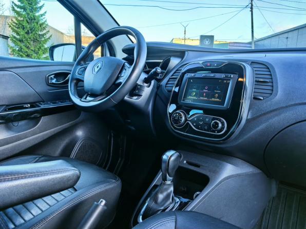 Renault Kaptur I с пробегом 2019 года, цена 1 349 000 рублей, 198000 км, внедорожник, Автокод Объявления