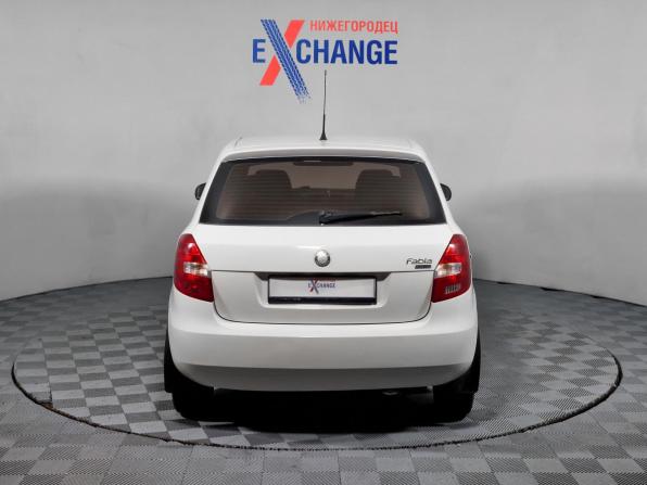 Skoda Fabia II с пробегом 2009 года, цена 389 000 рублей, 159709 км, хэтчбек, Автокод Объявления