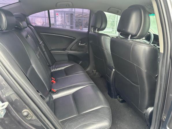 Toyota Avensis III с пробегом 2011 года, цена 996 000 рублей, 240061 км, седан, Автокод Объявления