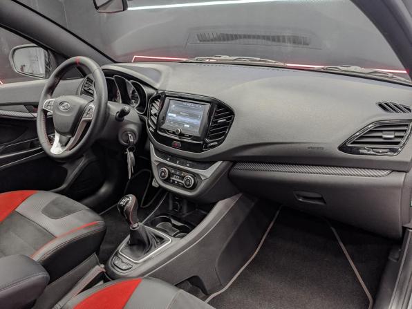 Lada (ВАЗ) Vesta I с пробегом 2019 года, цена 1 370 000 рублей, 17958 км, седан, Автокод Объявления