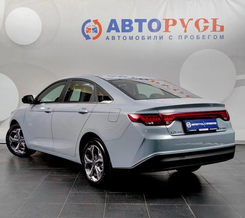 Livan S6 Pro с пробегом 2023 года, цена 1 655 000 рублей, 5004 км, седан, Автокод Объявления