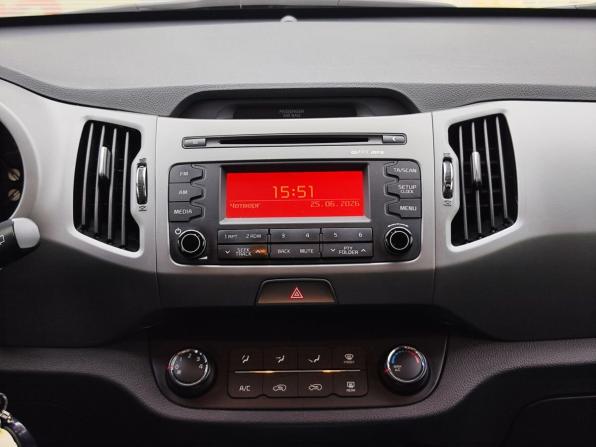 Kia Sportage III Рестайлинг с пробегом 2015 года, цена 1 350 000 рублей, 235452 км, внедорожник, Автокод Объявления