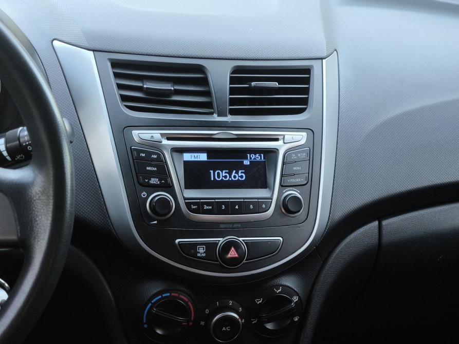 Hyundai Solaris I Рестайлинг Санкт-Петербург  - изображение 18