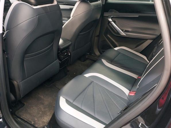 Geely Atlas II с пробегом 2023 года, цена 2 300 000 рублей, 58949 км, внедорожник, Автокод Объявления
