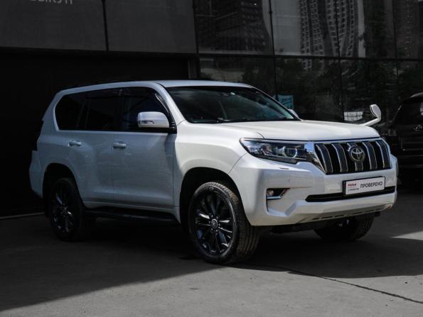 Toyota Land Cruiser Prado 150 Series Рестайлинг 2 с пробегом 2018 года, цена 4 200 000 рублей, 119024 км, внедорожник, Автокод Объявления