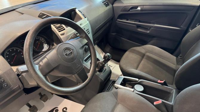 Opel Zafira B Рестайлинг с пробегом 2010 года, цена 420 000 рублей, 215033 км, минивэн, Автокод Объявления