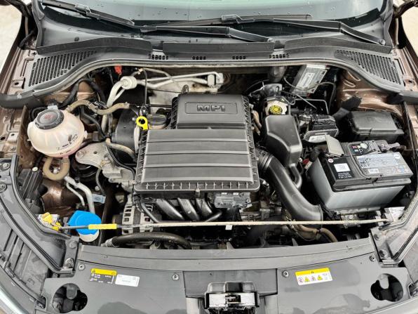 Volkswagen Polo VI с пробегом 2021 года, цена 1 799 000 рублей, 39314 км, лифтбек, Автокод Объявления