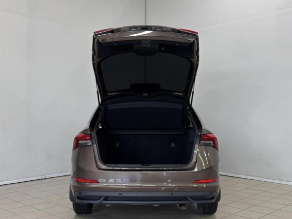 Skoda Rapid I Рестайлинг с пробегом 2020 года, цена 1 730 000 рублей, 64136 км, лифтбек, Автокод Объявления