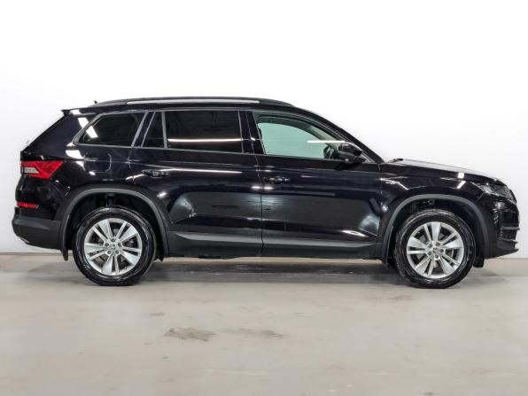 Skoda Kodiaq I с пробегом 2018 года, цена 2 400 000 рублей, 95313 км, внедорожник, Автокод Объявления