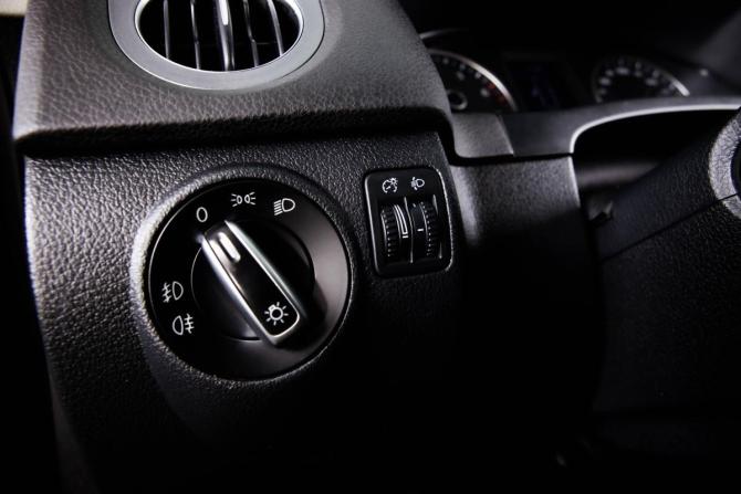 Volkswagen Tiguan I Рестайлинг с пробегом 2015 года, цена 1 599 000 рублей, 198333 км, внедорожник, Автокод Объявления