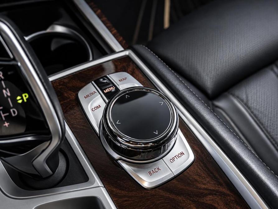 BMW 7 серии VI (G11/G12) Рестайлинг Тюмень  - изображение 28