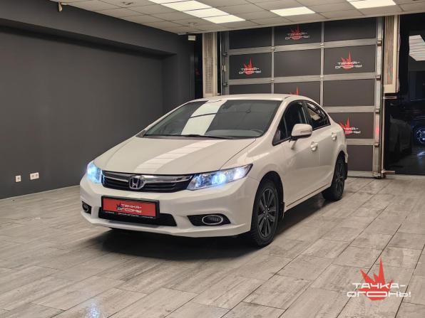 Honda Civic IX с пробегом 2012 года, цена 1 018 000 рублей, 155000 км, седан, Автокод Объявления