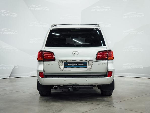 Lexus LX III с пробегом 2008 года, цена 2 950 000 рублей, 260265 км, внедорожник, Автокод Объявления