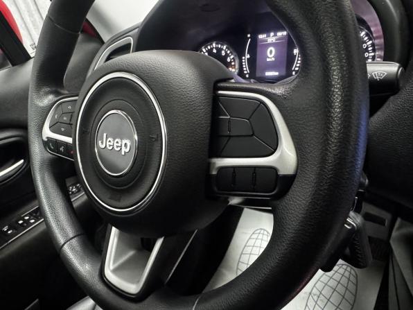 Jeep Renegade I Рестайлинг с пробегом 2020 года, цена 2 060 000 рублей, 33893 км, внедорожник, Автокод Объявления