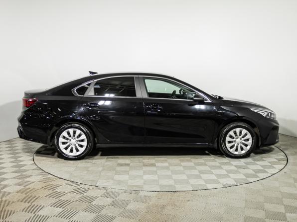Kia Cerato IV Рестайлинг с пробегом 2021 года, цена 2 269 700 рублей, 19708 км, седан, Автокод Объявления
