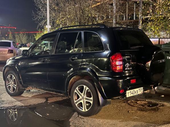 Toyota RAV4 II (XA20) Рестайлинг с пробегом 2003 года, цена 930 000 рублей, 112470 км, внедорожник, Автокод Объявления