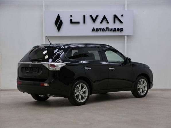 Mitsubishi Outlander III с пробегом 2013 года, цена 899 000 рублей, 137450 км, внедорожник, Автокод Объявления