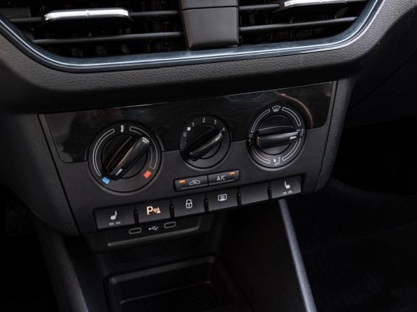Skoda Rapid II с пробегом 2021 года, цена 1 252 000 рублей, 162896 км, лифтбек, Автокод Объявления