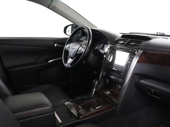 Toyota Camry VII (XV50) Рестайлинг с пробегом 2015 года, цена 2 349 900 рублей, 90876 км, седан, Автокод Объявления