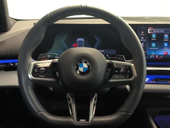 BMW 5 серии VIII (G60/G61/G68) с пробегом 2025 года, цена 9 660 000 рублей, 4400 км, седан, Автокод Объявления