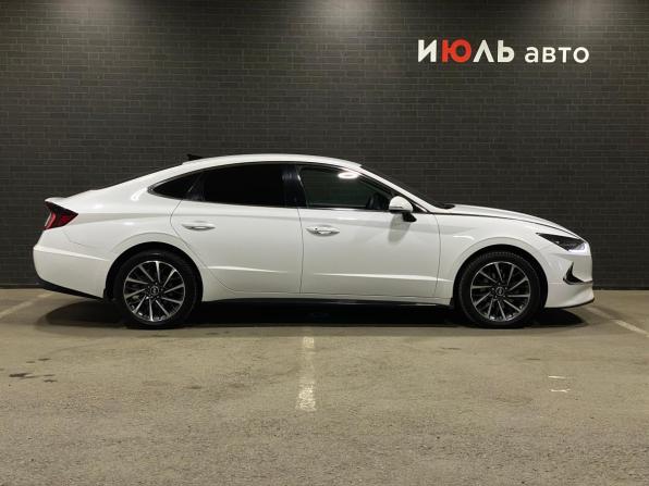 Hyundai Sonata VIII (DN8) с пробегом 2023 года, цена 2 350 000 рублей, 116634 км, седан, Автокод Объявления