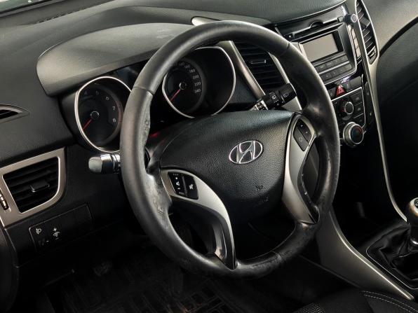 Hyundai i30 I Рестайлинг с пробегом 2012 года, цена 735 000 рублей, 155760 км, хэтчбек, Автокод Объявления