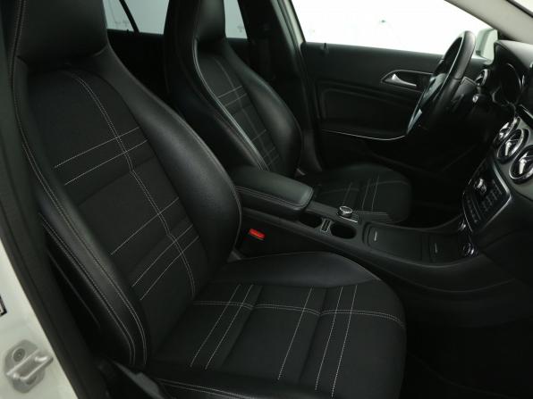 Mercedes-Benz GLA I (X156) с пробегом 2015 года, цена 1 754 000 рублей, 153306 км, внедорожник, Автокод Объявления