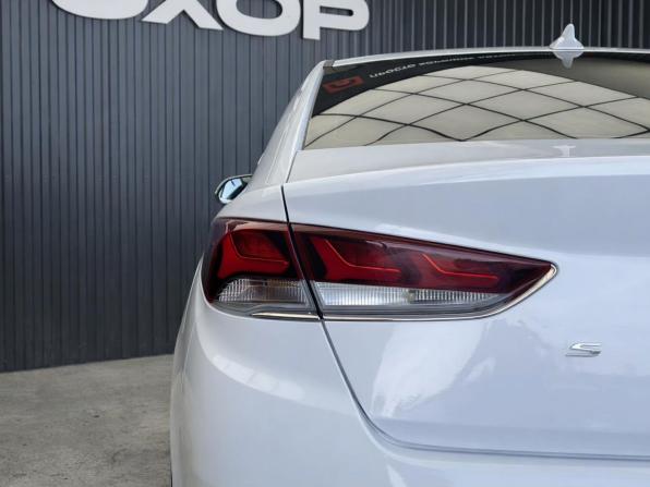 Hyundai Sonata VII (LF) Рестайлинг с пробегом 2018 года, цена 1 757 000 рублей, 144479 км, седан, Автокод Объявления