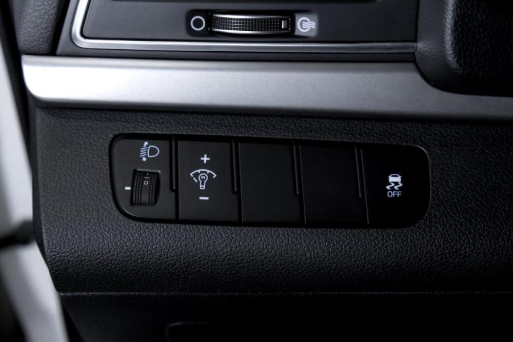 Hyundai Elantra VI (AD) Тюмень  - изображение 20