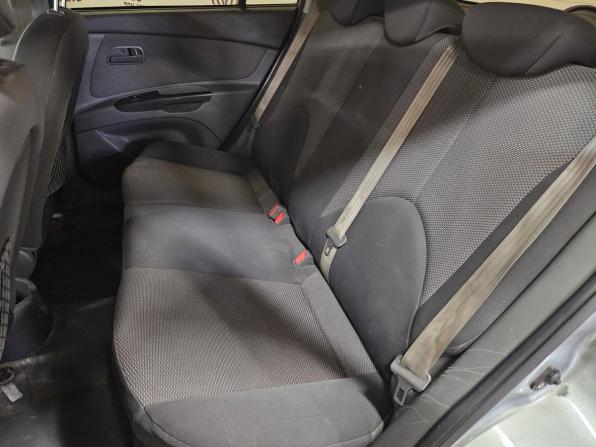Kia Rio II Рестайлинг с пробегом 2010 года, цена 485 000 рублей, 176032 км, хэтчбек, Автокод Объявления