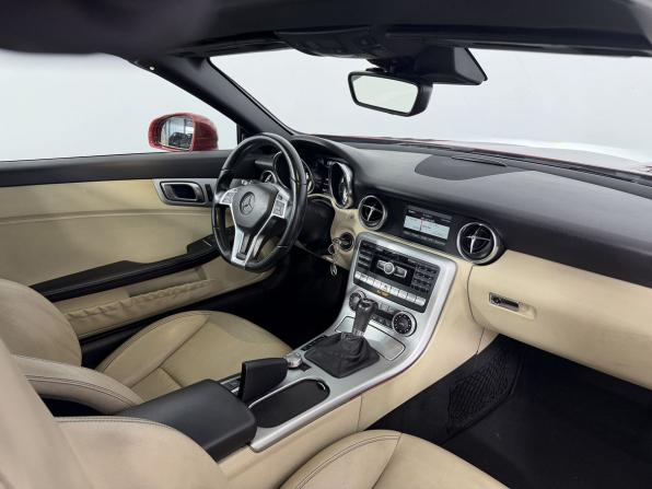 Mercedes-Benz SLK-Класс III (R172) с пробегом 2015 года, цена 2 700 000 рублей, 93800 км, родстер, Автокод Объявления
