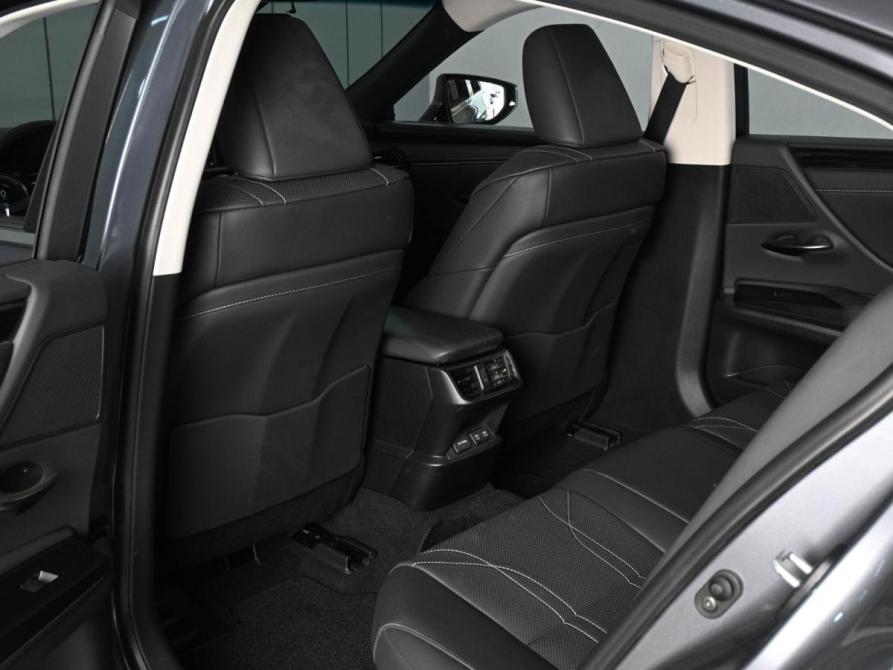 Lexus ES VII Ростов-на-Дону  - изображение 10