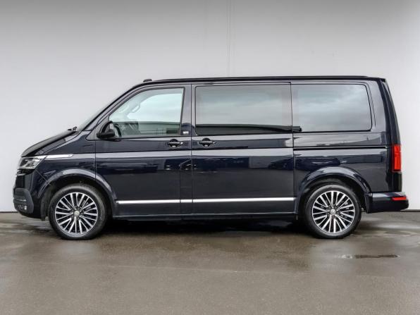 Volkswagen Multivan T6 Рестайлинг с пробегом 2020 года, цена 6 420 000 рублей, 84953 км, минивэн, Автокод Объявления