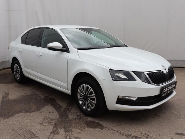 Skoda Octavia III (A7) Рестайлинг с пробегом 2020 года, цена 1 299 000 рублей, 184590 км, лифтбек, Автокод Объявления