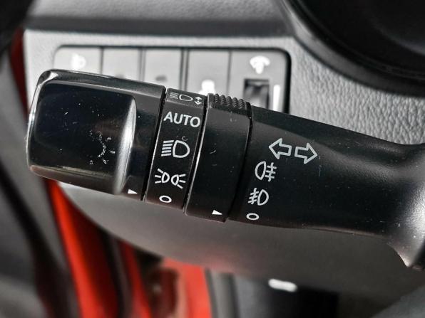 Kia Rio III Рестайлинг с пробегом 2015 года, цена 929 000 рублей, 243956 км, седан, Автокод Объявления