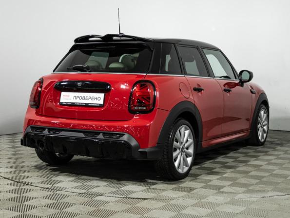 Mini Hatch III (F55/F56) Рестайлинг 2 с пробегом 2021 года, цена 2 649 700 рублей, 40838 км, хэтчбек, Автокод Объявления