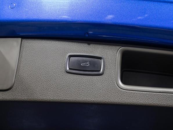 Porsche Macan I с пробегом 2017 года, цена 3 398 000 рублей, 105152 км, внедорожник, Автокод Объявления