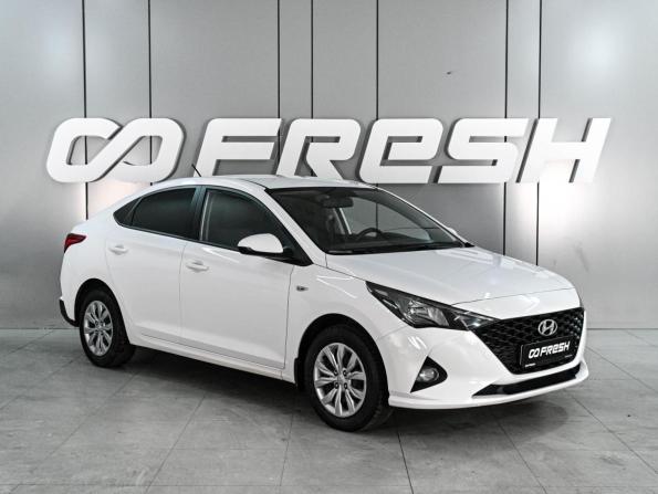 Hyundai Solaris II Рестайлинг с пробегом 2021 года, цена 1 635 000 рублей, 90179 км, седан, Автокод Объявления