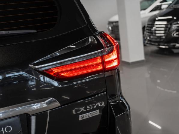 Lexus LX III Рестайлинг 2 с пробегом 2018 года, цена 9 100 000 рублей, 104122 км, внедорожник, Автокод Объявления