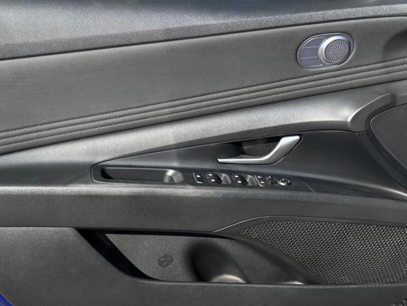 Hyundai Elantra VII (CN7) с пробегом 2020 года, цена 2 360 000 рублей, 59660 км, седан, Автокод Объявления