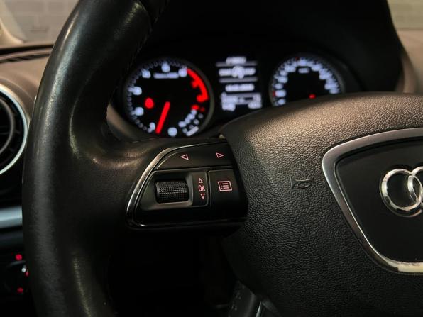 Audi A3 III (8V) с пробегом 2014 года, цена 1 445 000 рублей, 132026 км, седан, Автокод Объявления