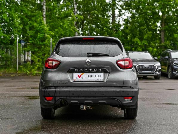 Renault Kaptur I с пробегом 2017 года, цена 1 177 000 рублей, 121102 км, внедорожник, Автокод Объявления