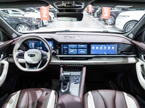 Geely Monjaro I с пробегом 2023 года, цена 3 189 900 рублей, 39060 км, внедорожник, Автокод Объявления