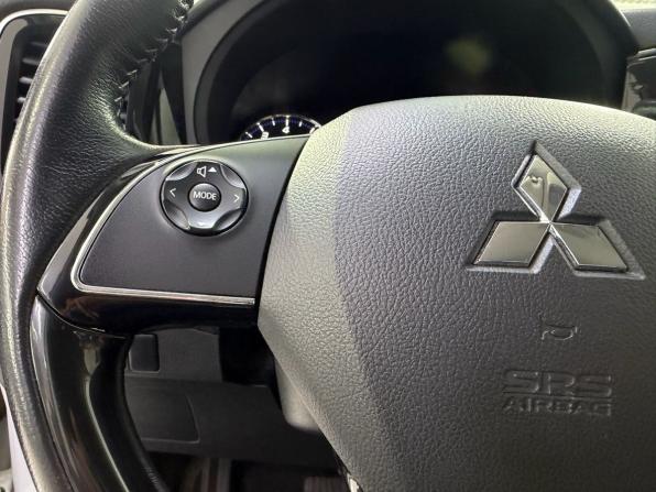 Mitsubishi Outlander III Рестайлинг 3 с пробегом 2020 года, цена 2 250 000 рублей, 80241 км, внедорожник, Автокод Объявления