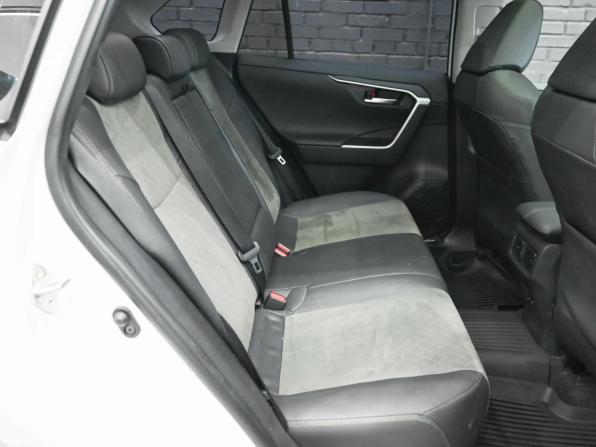Toyota RAV4 VI (XA60) с пробегом 2025 года, цена 4 150 000 рублей, 10204 км, внедорожник, Автокод Объявления